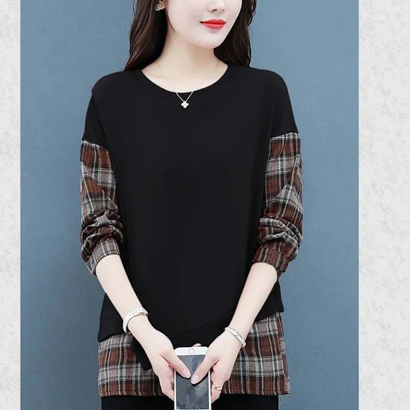 Women Casual Plaid Printing Patchwork Fake Two Pieces Tops 2025 Spring Autumn New Fashion Round Neck Long Sleeve Sweatshirts
Women Casual Plaid Printing Patchwork Fake Two Pieces Tops 2025 Spring Autumn New Fashion Round Neck Long Sleeve Sweatshirts