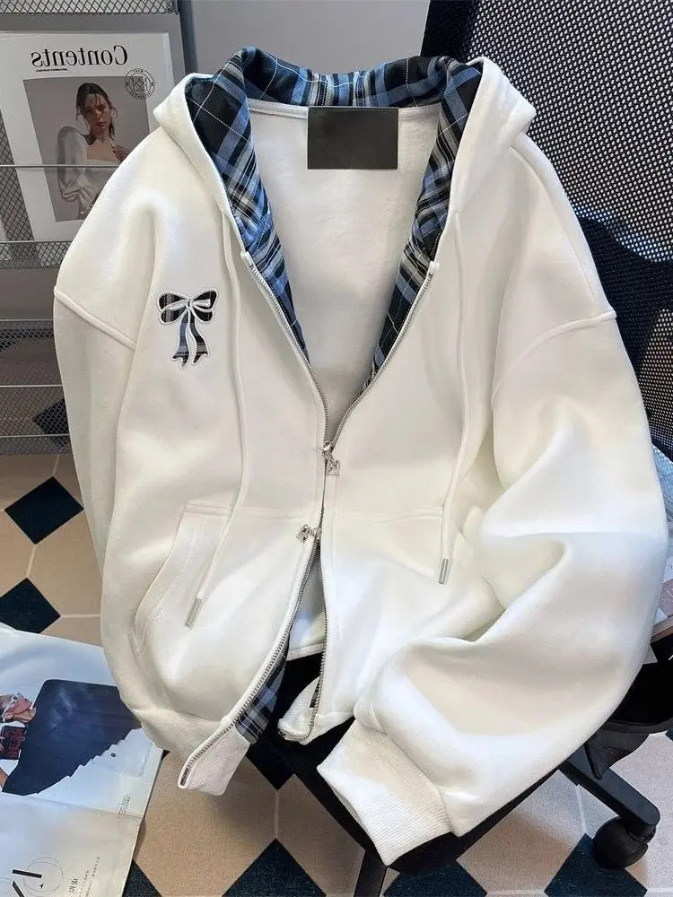 Retro American Plaid Splicing White Hoodie Women's Autumn Winter Lazy Style Open Cardigan Loose Top INS Fashion Hooded Sweats...
Retro American Plaid Splicing White Hoodie Women's Autumn Winter Lazy Style Open Cardigan Loose Top INS Fashion Hooded Sweats...
