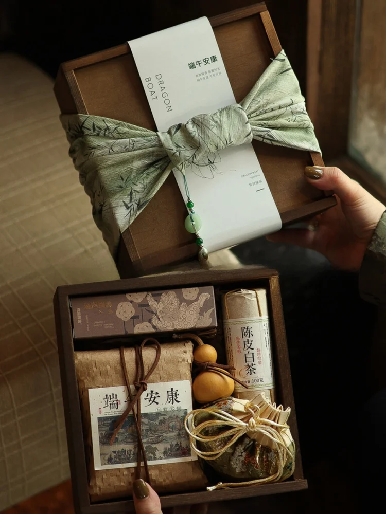 Chinese Zongzi Gift Box Traditional Wooden Creative Business Thank You Gift National Style Festival Supplies Creative Gift
Chinese Zongzi Gift Box Traditional Wooden Creative Business Thank You Gift National Style Festival Supplies Creative Gift