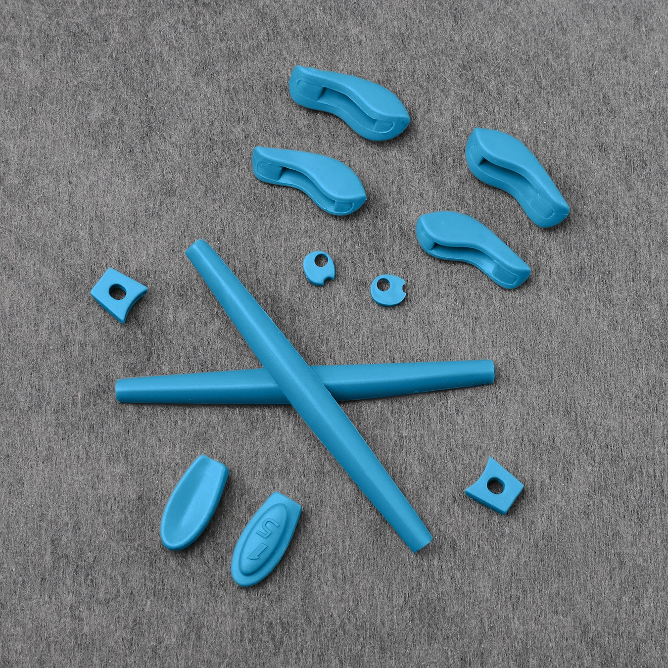 Sky Blue Rubber Kit Replacement Ear Socks Temple Tips Nose Pads Nose Pieces for Oakley X Metal XX Juliet X Metal Frame
Sky Blue Rubber Kit Replacement Ear Socks Temple Tips Nose Pads Nose Pieces for Oakley X Metal XX Juliet X Metal Frame