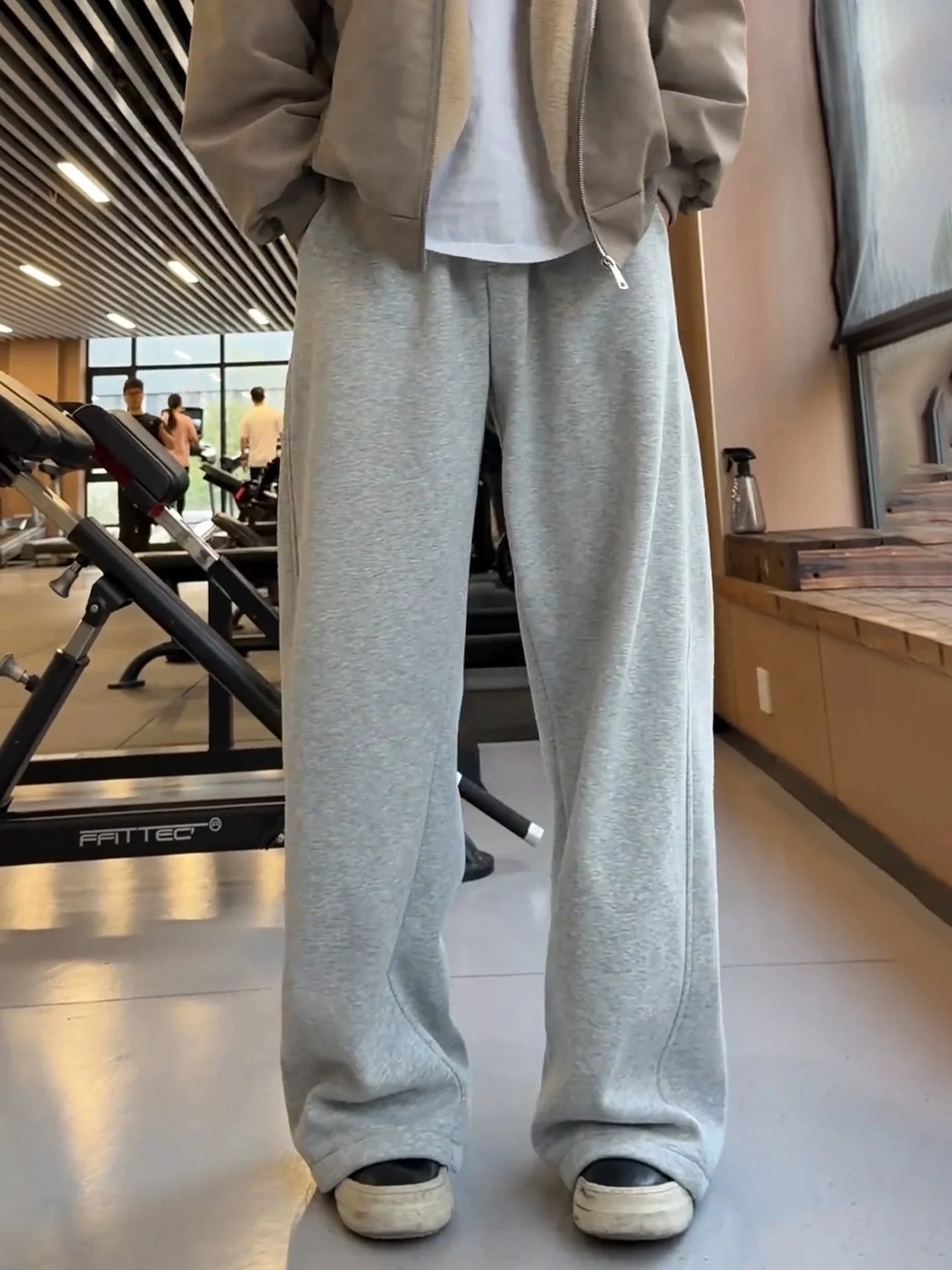 American Sle Curved Knife Fce Lined Wide Leg Pants Men's Autumn Winter Drape Loose Casual Sports Trousers Floral ey
American Sle Curved Knife Fce Lined Wide Leg Pants Men's Autumn Winter Drape Loose Casual Sports Trousers Floral ey