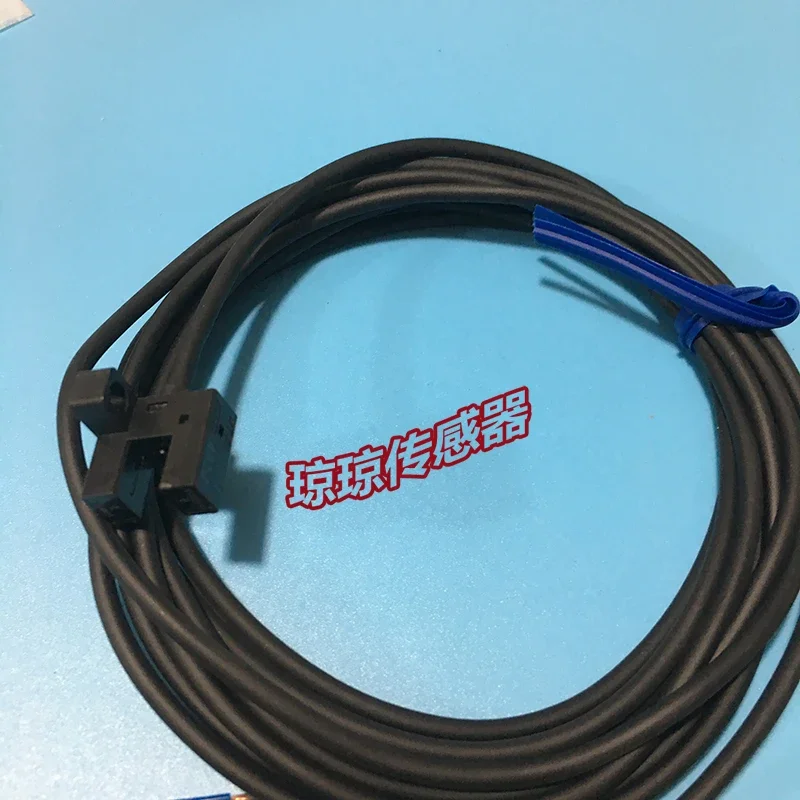 EE-SX913R/CR/PR groove photoelectric sensor switch EE-SX914R/CR/PR
EE-SX913R/CR/PR groove photoelectric sensor switch EE-SX914R/CR/PR