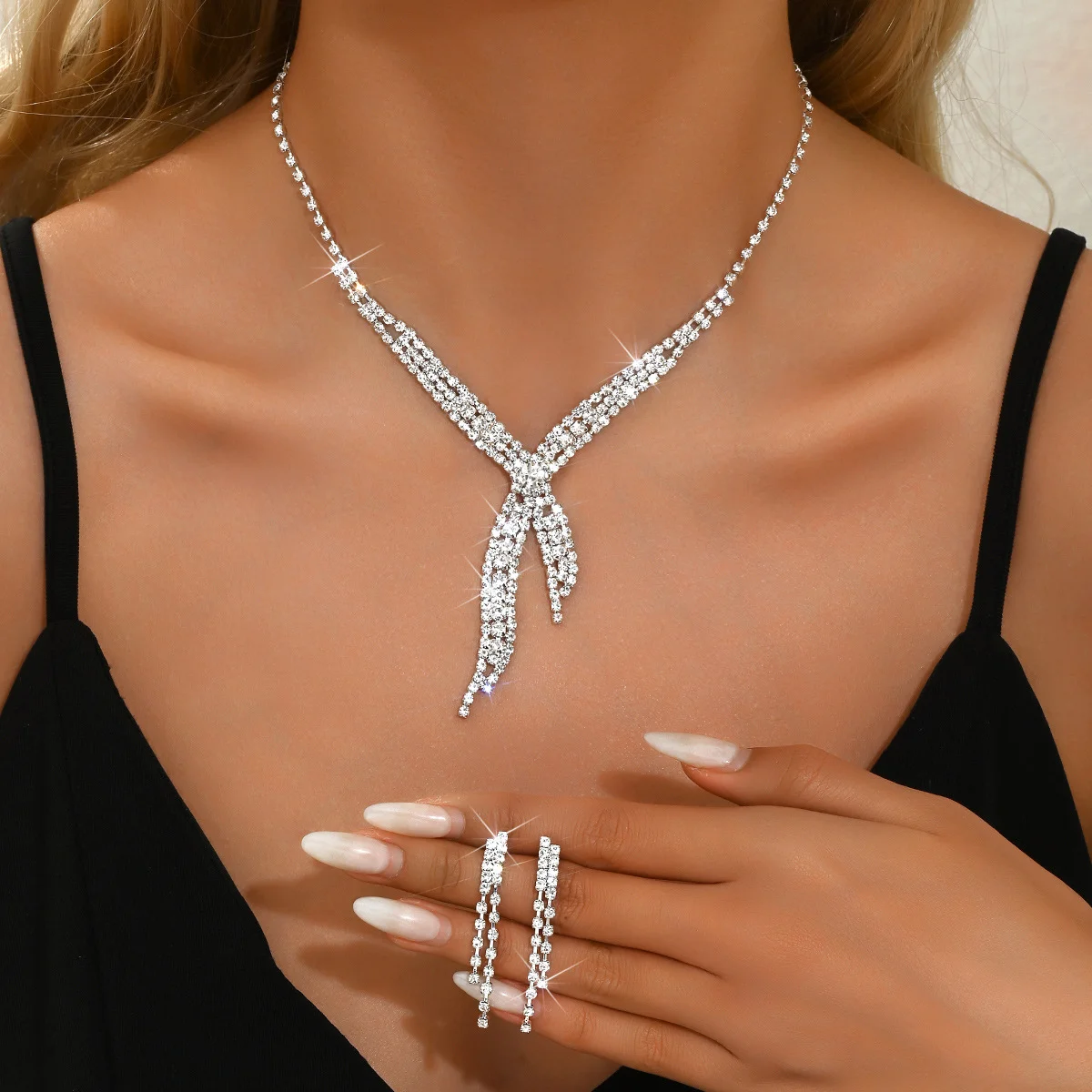 Luxury Bow Tassel Crystal Jewelry Set for Women, Sparkling Rhinestone Necklace Earrings, Bridal Wedding Party Prom Gift
Luxury Bow Tassel Crystal Jewelry Set for Women, Sparkling Rhinestone Necklace Earrings, Bridal Wedding Party Prom Gift