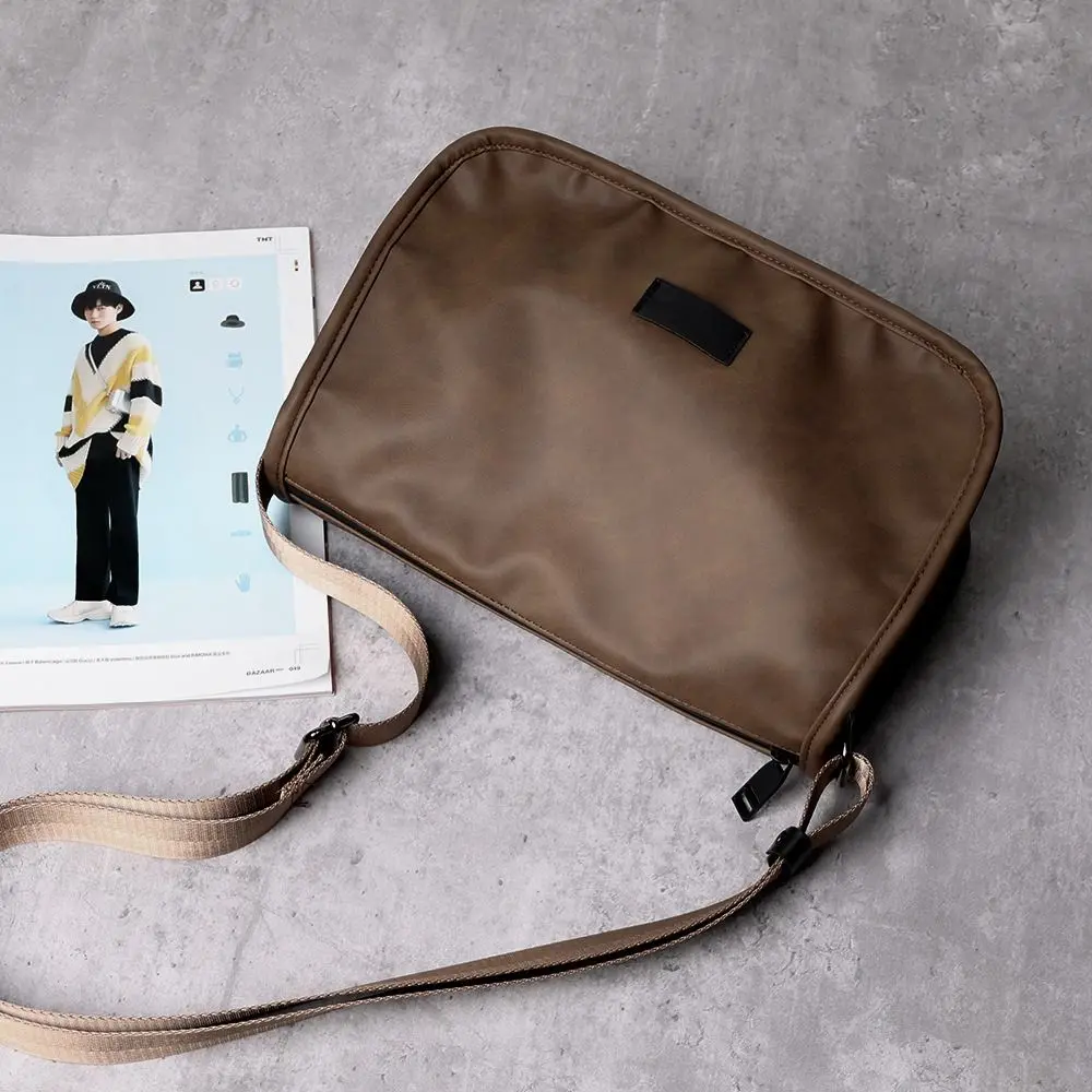 Simple Waterproof Male Shoulder Bag Dull Polish Multi Layer Shoulder Belt Bags Leisure Wear Resistant Single-shoulder Bag Travel
Simple Waterproof Male Shoulder Bag Dull Polish Multi Layer Shoulder Belt Bags Leisure Wear Resistant Single-shoulder Bag Travel