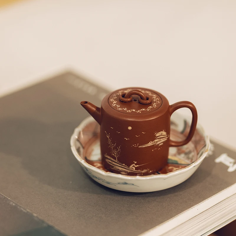 Yixing Purple Clay Pot Tea Set, Original Mine, Small Coal Kiln, Chinese Handmade Imitation Of Double Circle Painting
Yixing Purple Clay Pot Tea Set, Original Mine, Small Coal Kiln, Chinese Handmade Imitation Of Double Circle Painting