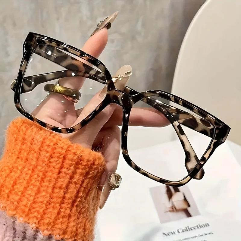 1Pcs Vintage Classic Fashion Glasses - Perfect for Women's Daily Decoration/
1Pcs Vintage Classic Fashion Glasses - Perfect for Women's Daily Decoration/