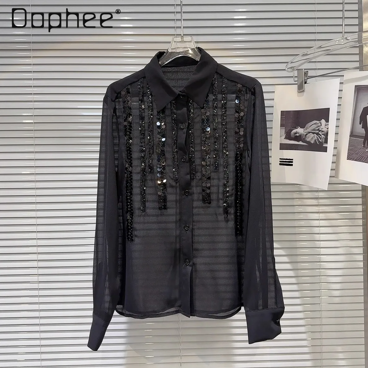 2025 Summer New French Tide Heavy Industry Sequined Beaded Mesh Shirt Women All Match Loose Casual Single Breasted Womens Tops
2025 Summer New French Tide Heavy Industry Sequined Beaded Mesh Shirt Women All Match Loose Casual Single Breasted Womens Tops