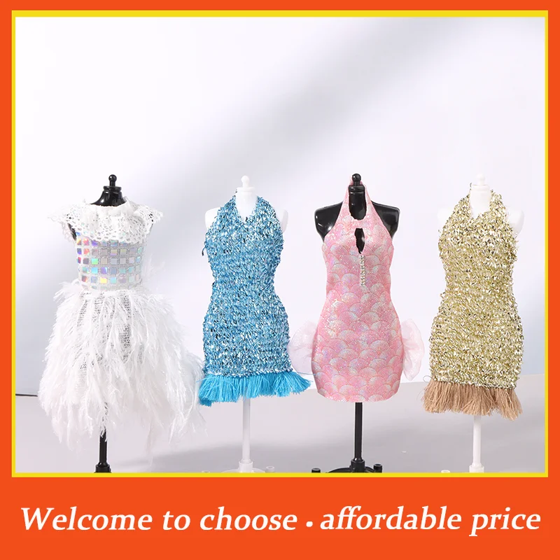 Xm 1pc Wedding Dress Princess Dress Dollhouse Decor Accessories Doll Clothes For 30CM Doll Clothes Evening Gown Trailing Skirt
Xm 1pc Wedding Dress Princess Dress Dollhouse Decor Accessories Doll Clothes For 30CM Doll Clothes Evening Gown Trailing Skirt