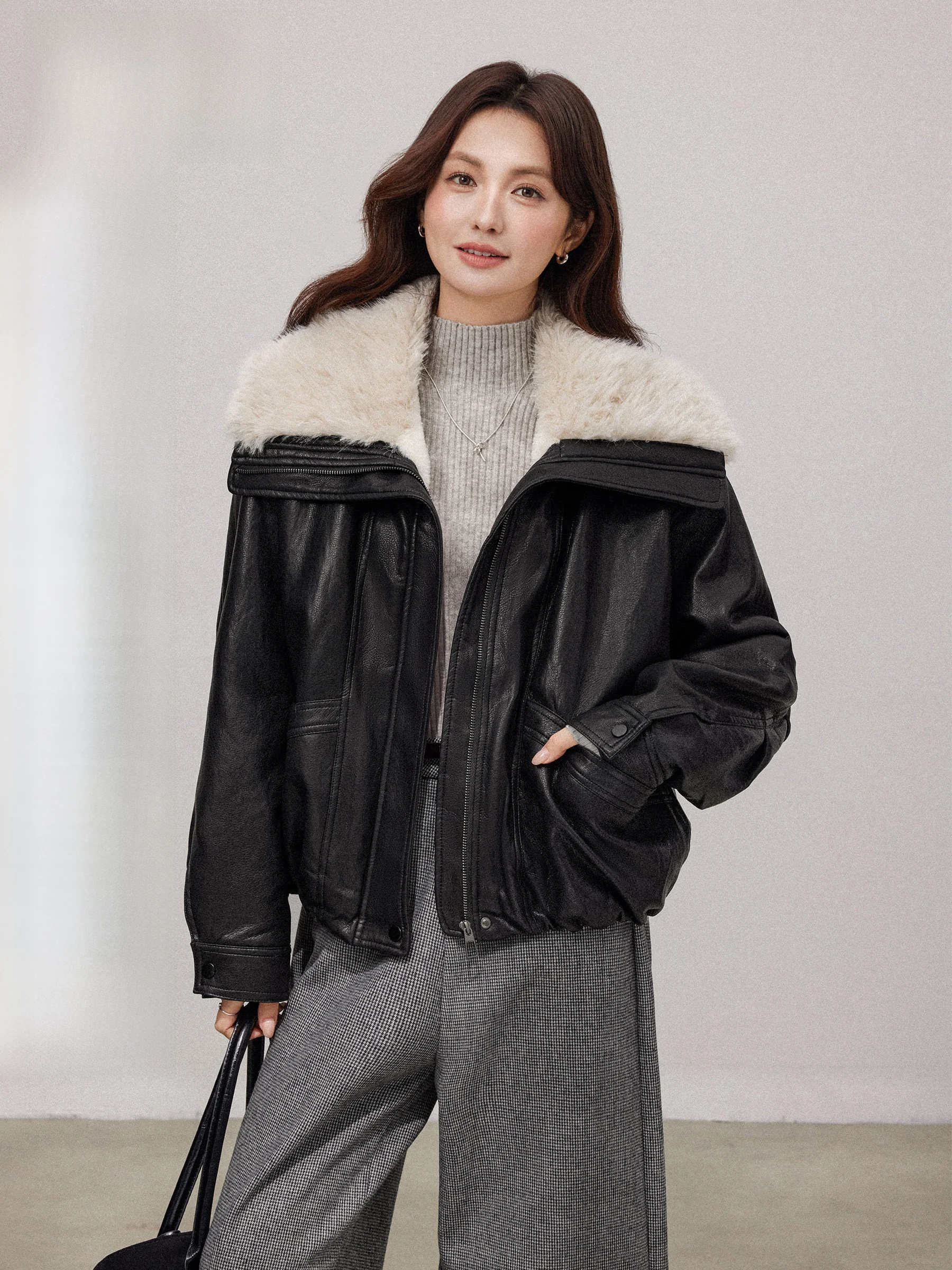 Bla PU Leather Jaet Women's Winter Thi Warm Loose Motorcycle Sle Coat Large Collar Casual Faion Cold Proof
Bla PU Leather Jaet Women's Winter Thi Warm Loose Motorcycle Sle Coat Large Collar Casual Faion Cold Proof