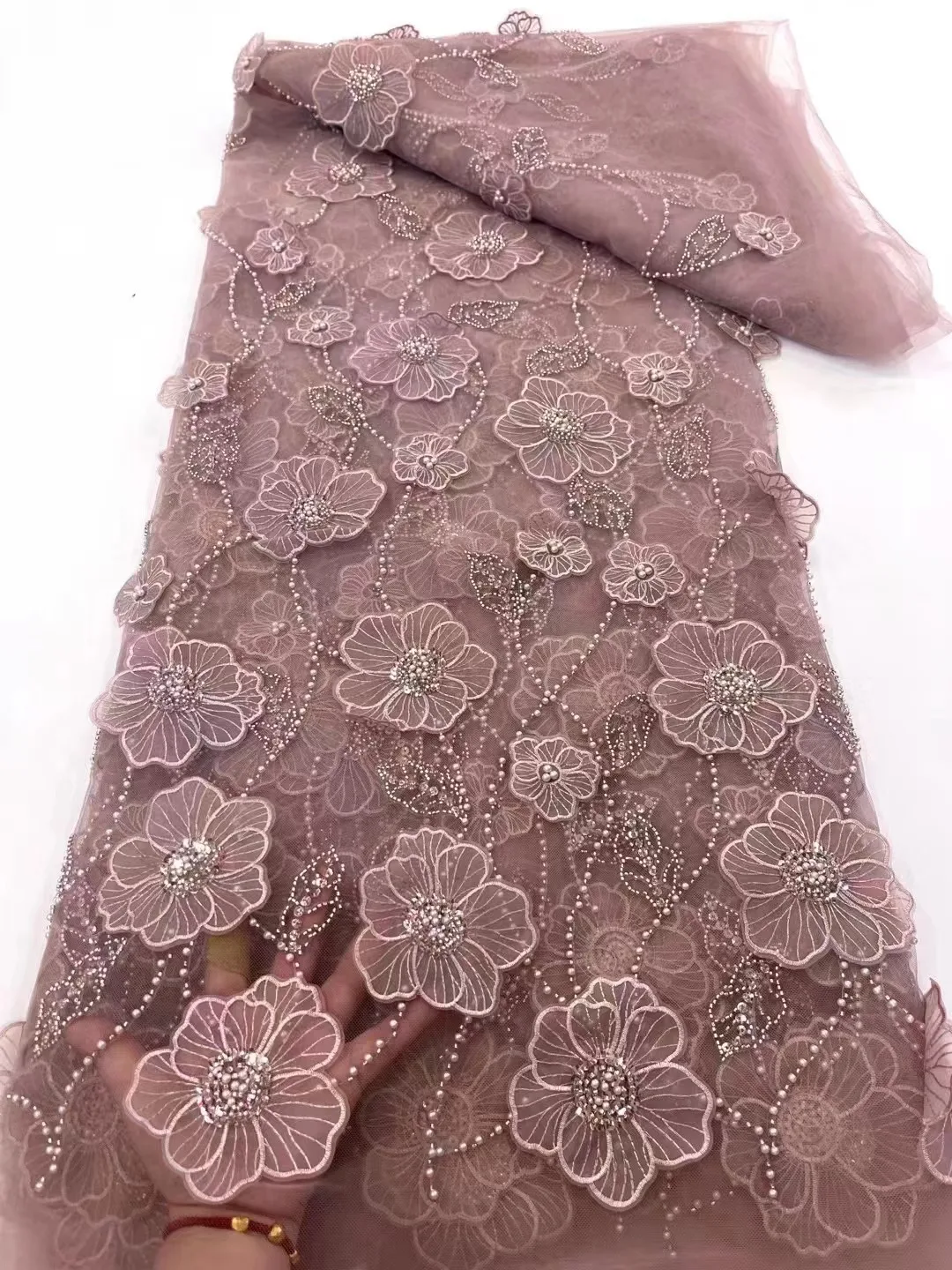 African Sequins Tulle Lace Fabric 5 Yards 3D Flower High Quality Embroide French Net Lace Nigerian Beaded Lace For Party Wedding
African Sequins Tulle Lace Fabric 5 Yards 3D Flower High Quality Embroide French Net Lace Nigerian Beaded Lace For Party Wedding