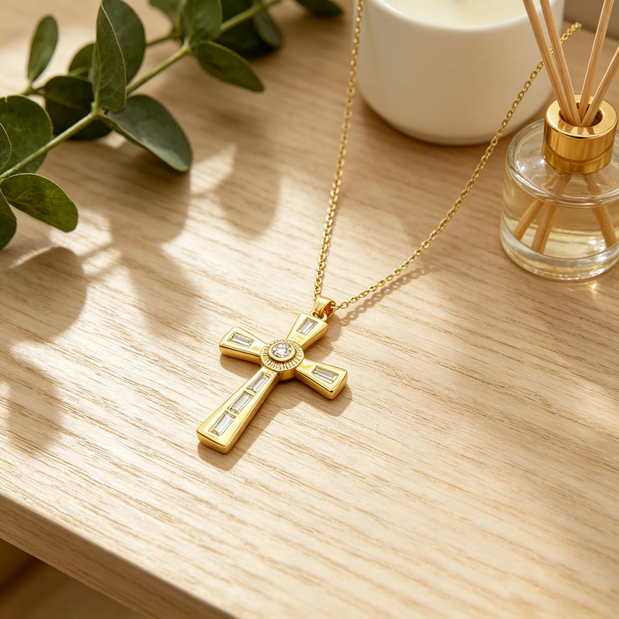 Luxury CZ Cross Gold Plated Necklace for Women Party Jewelry Dazzling Baguette CZ Cross Gold Plated Chain Necklace Gift for Her
Luxury CZ Cross Gold Plated Necklace for Women Party Jewelry Dazzling Baguette CZ Cross Gold Plated Chain Necklace Gift for Her