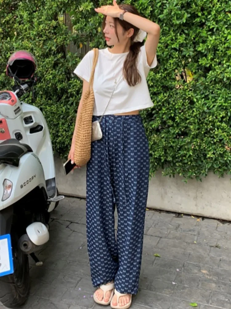 Summer Chic Vintage Dstring Knot Print Casual Wide Leg Jeans Women's Faionable Versatile Denim Trousers
Summer Chic Vintage Dstring Knot Print Casual Wide Leg Jeans Women's Faionable Versatile Denim Trousers
