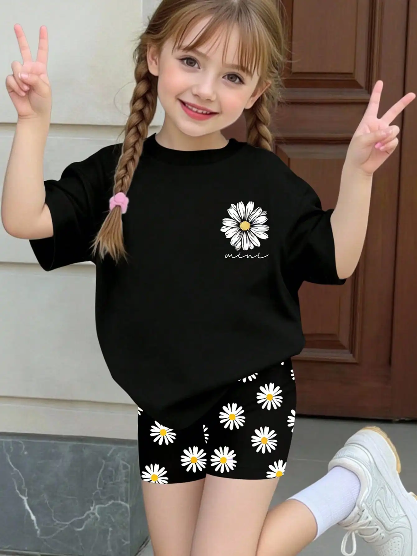 3 Sets Girls Summer Outfits Retro American Style Number Dove Leopard Bow Print Short Sleeve Top Shorts Skin Friendly Casual Suits For Daily School Sports Leisure Wear All Seasons
3 Sets Girls Summer Outfits Retro American Style Number Dove Leopard Bow Print Short Sleeve Top Shorts Skin Friendly Casual Suits For Daily School Sports Leisure Wear All Seasons