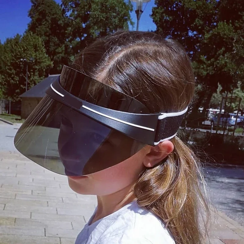 Серая желейная солнцезащитная кепка, пластиковые кепки для гольфа для женщин и мужчин, водонепроницаемые, регулируемые, модные, для путешествий, бега, пустые верхние козырьки, пляжный аксессуар
Серая желейная солнцезащитная кепка, пластиковые кепки для гольфа для женщин и мужчин, водонепроницаемые, регулируемые, модные, для путешествий, бега, пустые верхние козырьки, пляжный аксессуар