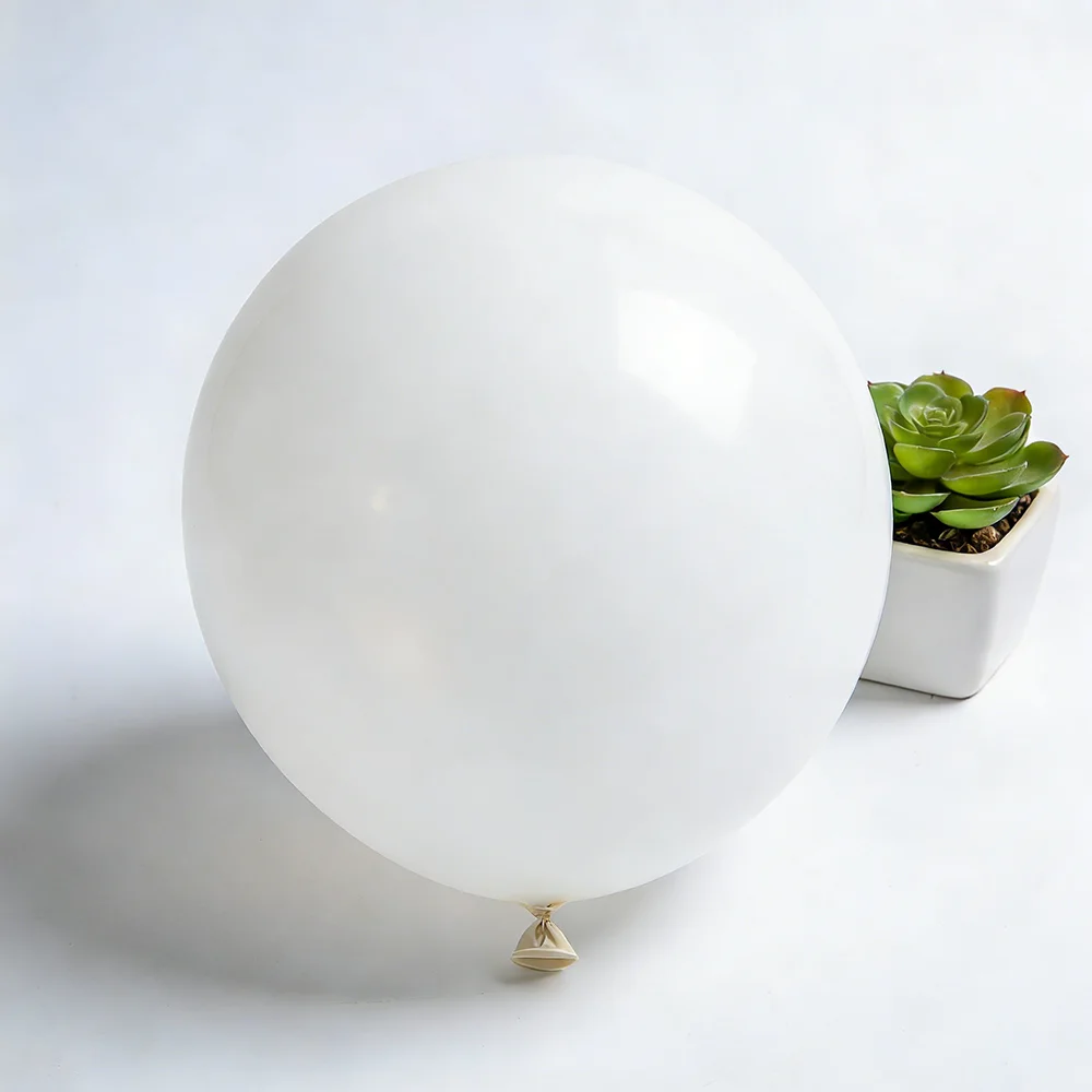 5/10/12/18/36inch Matte Pure White Balloon Happy Birthday Party Christening Decoration Latex Balloons Wedding Decor Globos
5/10/12/18/36inch Matte Pure White Balloon Happy Birthday Party Christening Decoration Latex Balloons Wedding Decor Globos