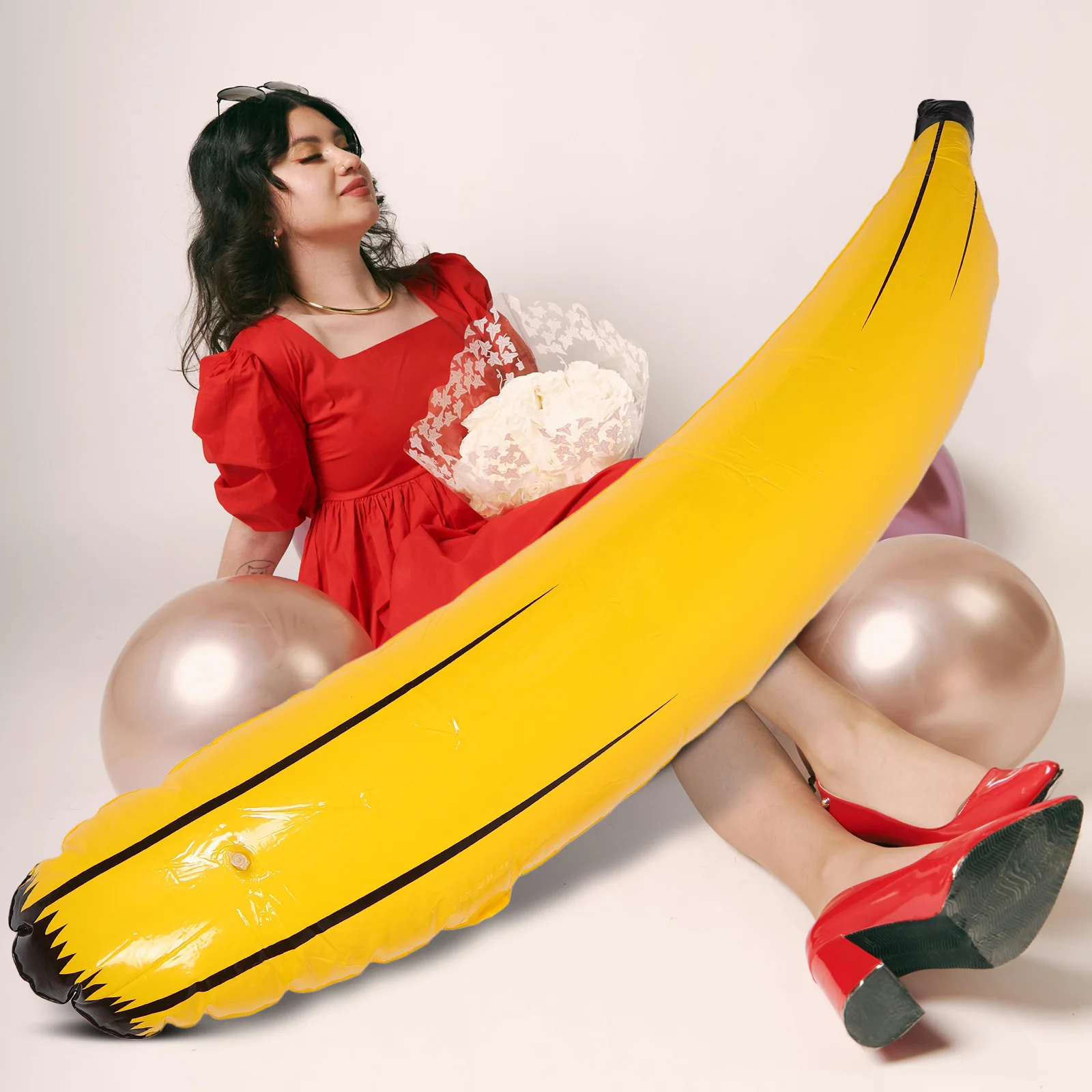 Гигантский надувной желтый банан-реквизит для вечеринок на открытом воздухе, карнавалов, дней рождения, фотозон, плавания в бассейне
Гигантский надувной желтый банан-реквизит для вечеринок на открытом воздухе, карнавалов, дней рождения, фотозон, плавания в бассейне