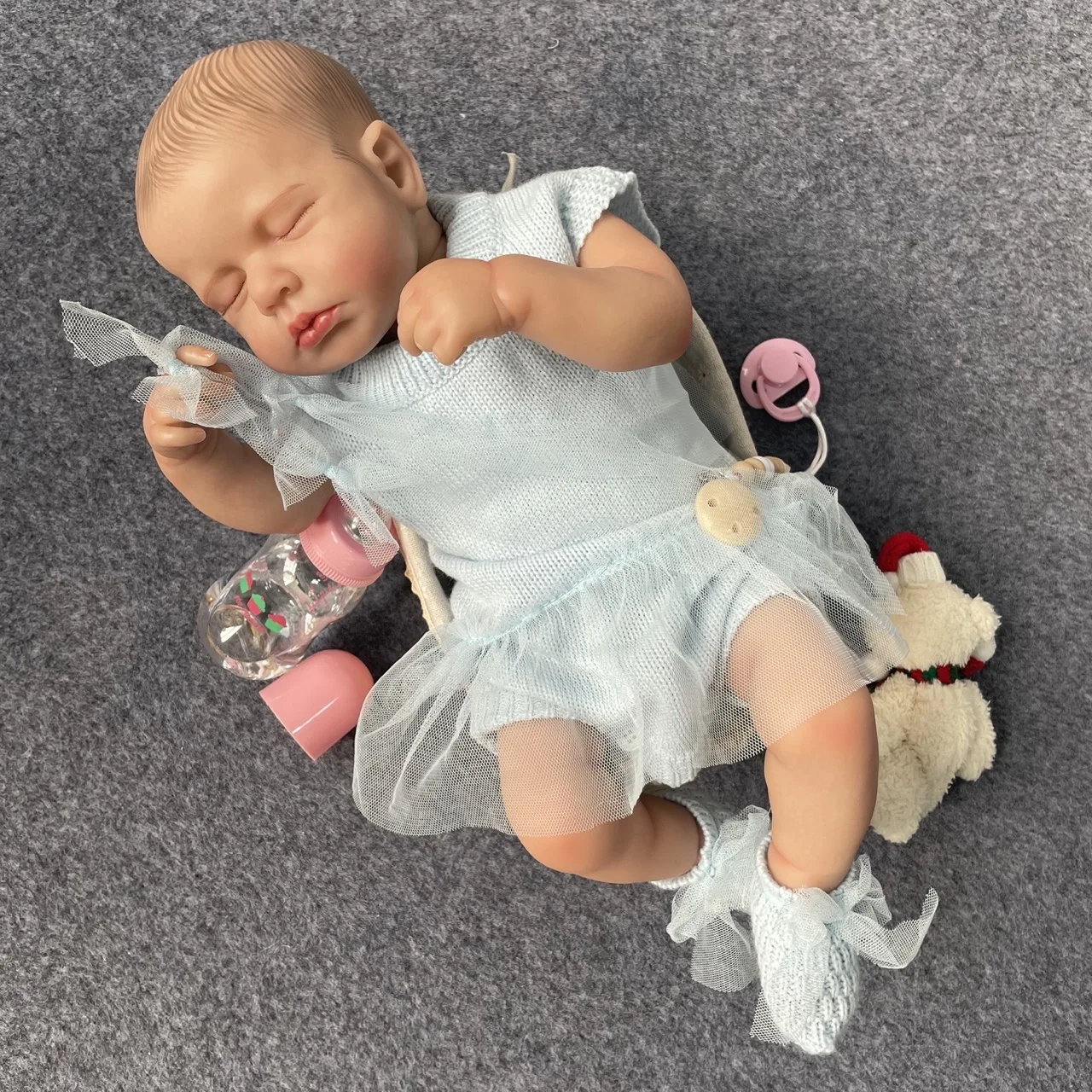 50CM Finished Reborn Baby Doll LouLou Sleeping Lifelike Newborn 3D Skin Handmade Toy Figure Birthday Gift For Girls lol
50CM Finished Reborn Baby Doll LouLou Sleeping Lifelike Newborn 3D Skin Handmade Toy Figure Birthday Gift For Girls lol