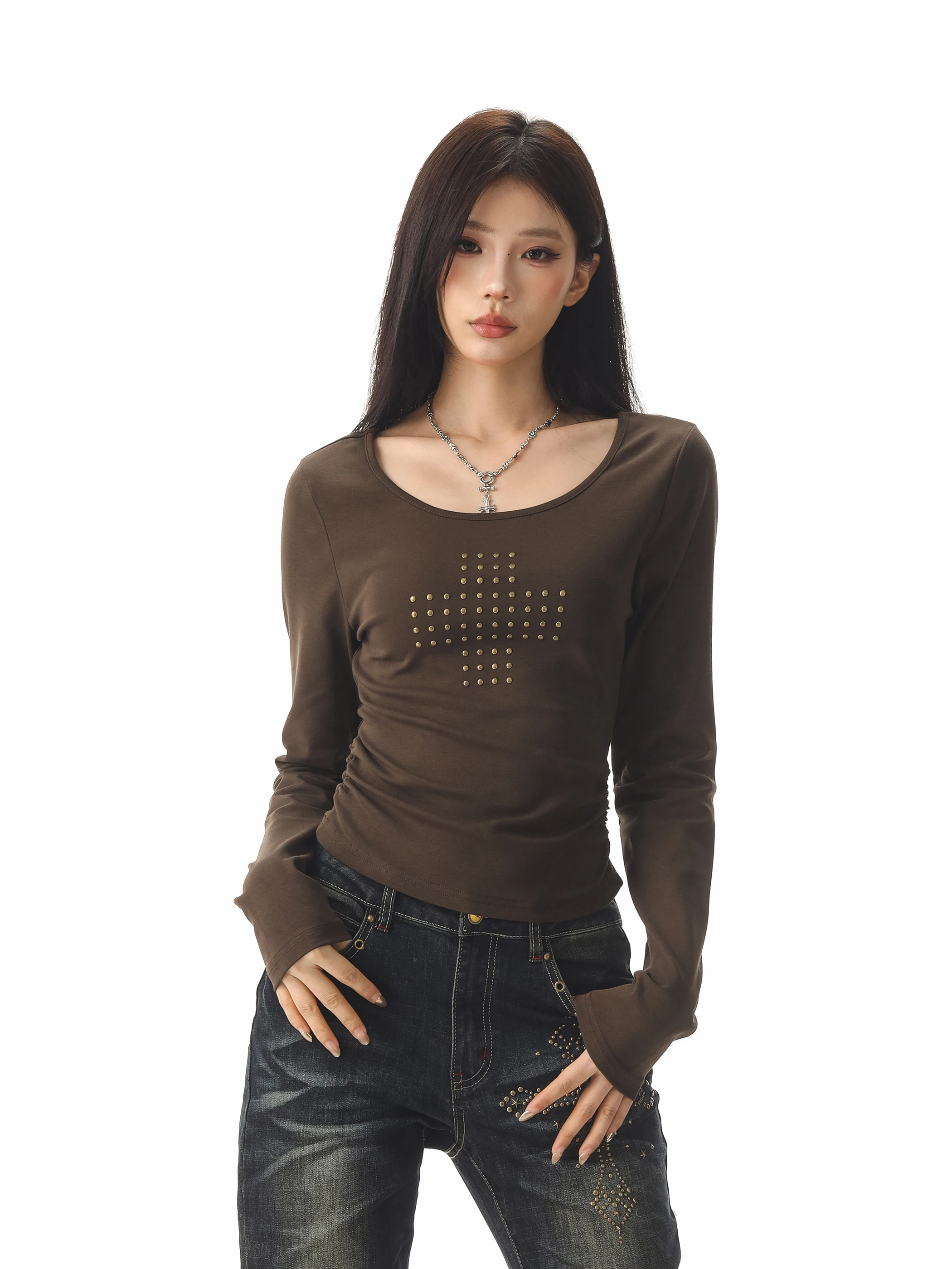 Женская облегающая футболка с длинным рукавом, винтажная, с заклепками, в стиле Капитана Америки, для повседневной носки
Женская облегающая футболка с длинным рукавом, винтажная, с заклепками, в стиле Капитана Америки, для повседневной носки