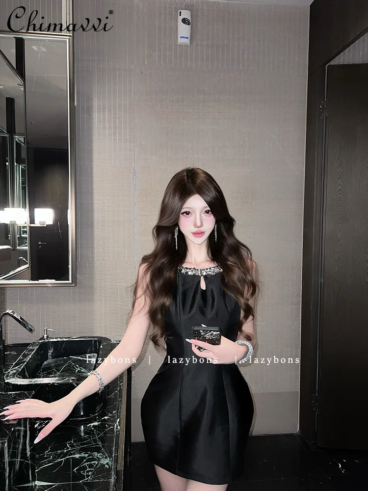 Birthday Party Dress 2026 Summer New Fashion Luxury Socialite Heavy Industry Diamond Suspender Sexy Backless Waist Hip Dresses
Birthday Party Dress 2026 Summer New Fashion Luxury Socialite Heavy Industry Diamond Suspender Sexy Backless Waist Hip Dresses