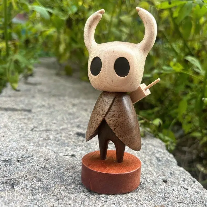 Hollow Knight Hand Carved Beech Wood Figurine Desktop Ornament Stress Relief Home Office Game Collection Decor
Hollow Knight Hand Carved Beech Wood Figurine Desktop Ornament Stress Relief Home Office Game Collection Decor