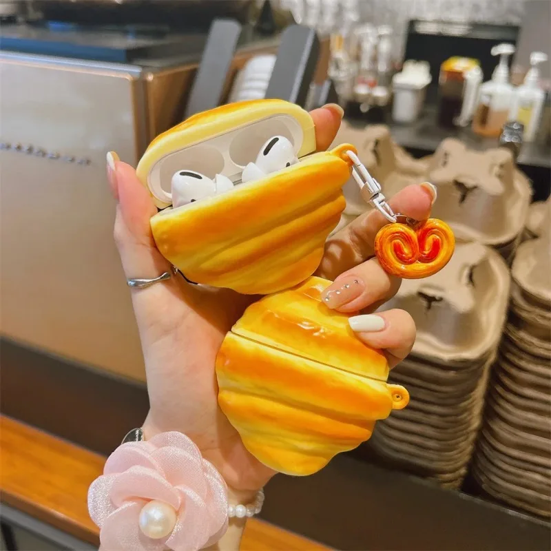 Headphone Case For AirPods 1 2 3 4 Pro 2 Case 3D Croissant Silicone Earphone Accessories Protective Sleeve Case With Pendant 
Headphone Case For AirPods 1 2 3 4 Pro 2 Case 3D Croissant Silicone Earphone Accessories Protective Sleeve Case With Pendant