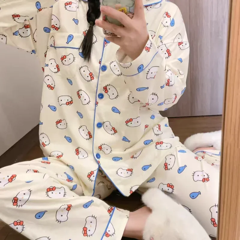 Пижамы Sanrio, весенние повседневные и удобные костюмы-двойки, одежда для дома Hello Kitty, домашняя одежда Sanrio, пижамы с героями мультфильмов «Hello Kitty»
Пижамы Sanrio, весенние повседневные и удобные костюмы-двойки, одежда для дома Hello Kitty, домашняя одежда Sanrio, пижамы с героями мультфильмов «Hello Kitty»