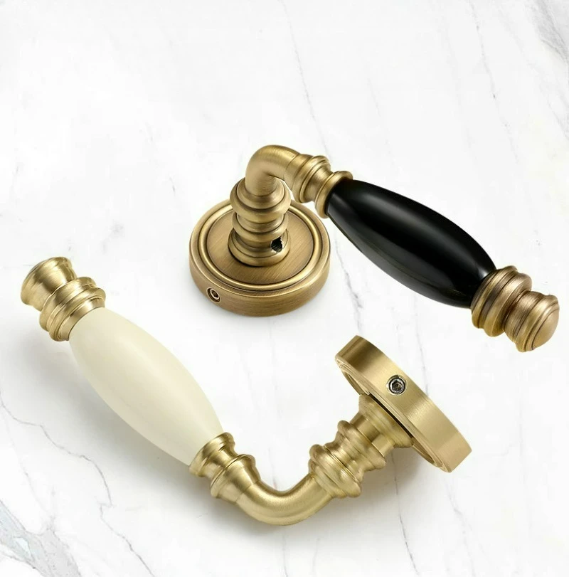 Pure Copper Indoor Door Lock French Bedroom Retro Silent Split Door Handle Lock
Pure Copper Indoor Door Lock French Bedroom Retro Silent Split Door Handle Lock