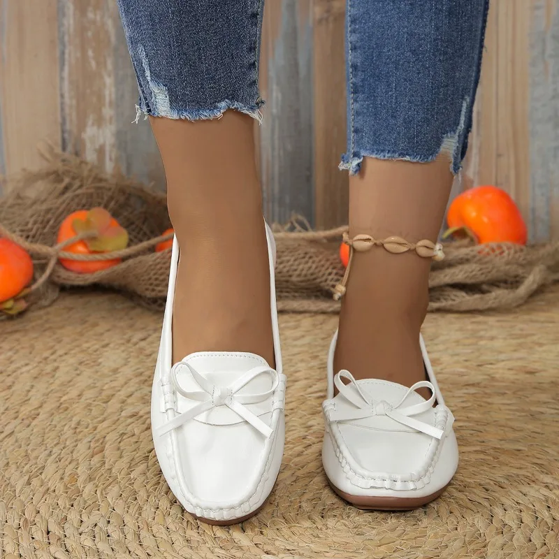 2025 New Outdoor Comfortable Women's Slip on Casual Flats Round Toe Soft Bottom Bow Tie Sewing Flats for Daily Wear & Plus Size
2025 New Outdoor Comfortable Women's Slip on Casual Flats Round Toe Soft Bottom Bow Tie Sewing Flats for Daily Wear & Plus Size