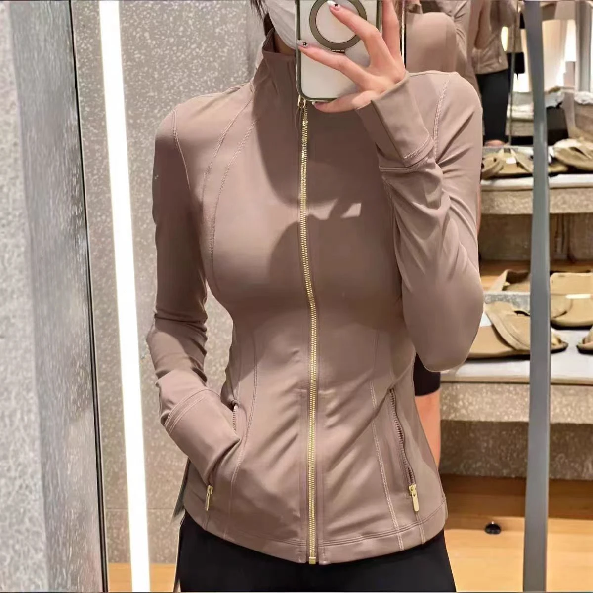 Lemon Women Defines Hip Length Running Jacket Buttery-soft Weightless Four-way Stretch Sportswear Slim Fit Yoga Sports Jackets
Lemon Women Defines Hip Length Running Jacket Buttery-soft Weightless Four-way Stretch Sportswear Slim Fit Yoga Sports Jackets