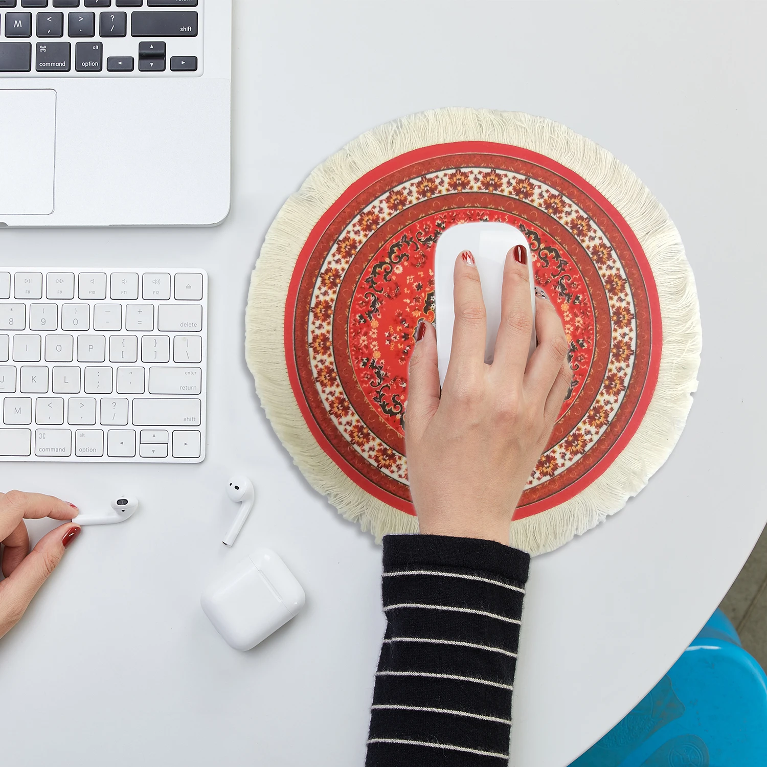 Small Round Mouse Pad Oriental Retro Woven Red Rug Mousepad Persian Style laptop PC Mouse Pad with Fring Home Office Table Decor
Small Round Mouse Pad Oriental Retro Woven Red Rug Mousepad Persian Style laptop PC Mouse Pad with Fring Home Office Table Decor