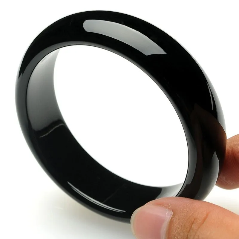 New Natural Exquisite Fashion Temperament Black Flat Bar Bracelet
New Natural Exquisite Fashion Temperament Black Flat Bar Bracelet