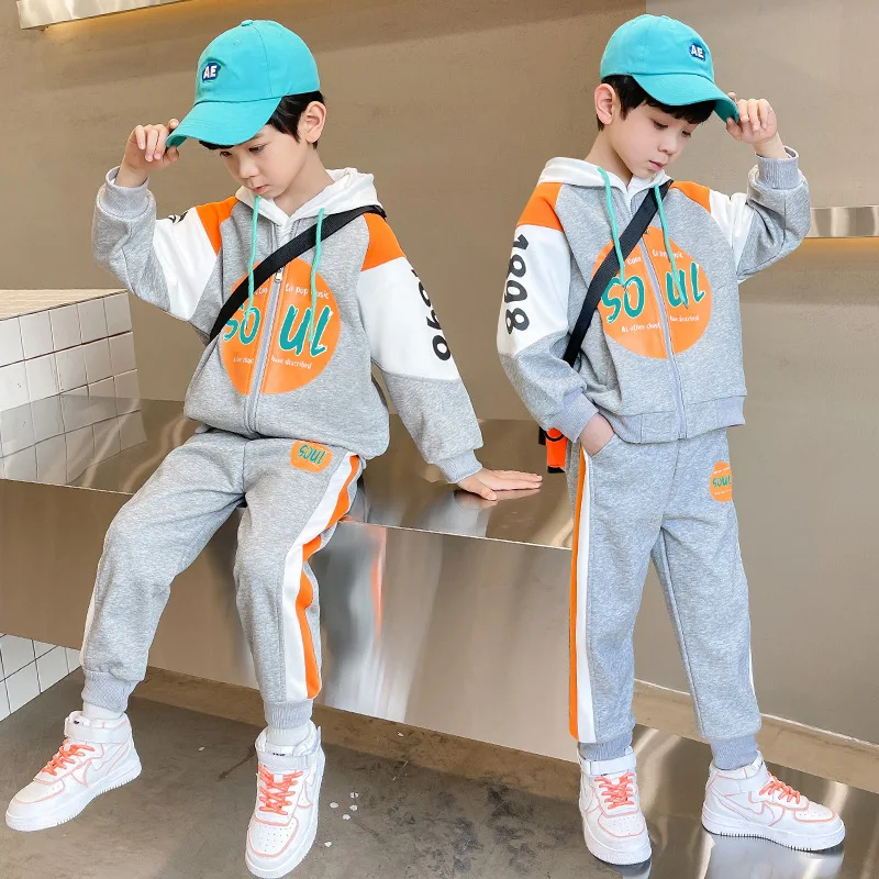 Boys' spring wear set, 2025 new children's street burst casual two-piece set of cardigan jacket + trousers baseball jacket
Boys' spring wear set, 2025 new children's street burst casual two-piece set of cardigan jacket + trousers baseball jacket