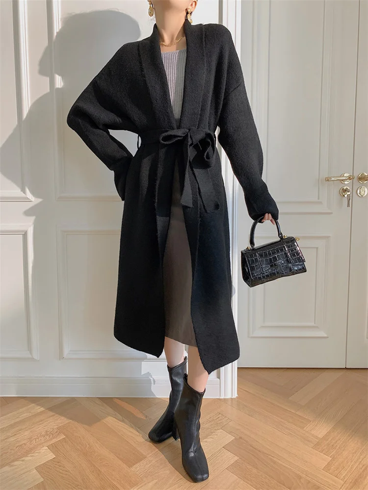 Faux Mink Knit Sweater Mid-Length Drape Soft Loose Cardigan With Belt Female High End Coat 2022 Autumn Winter New H308
Faux Mink Knit Sweater Mid-Length Drape Soft Loose Cardigan With Belt Female High End Coat 2022 Autumn Winter New H308