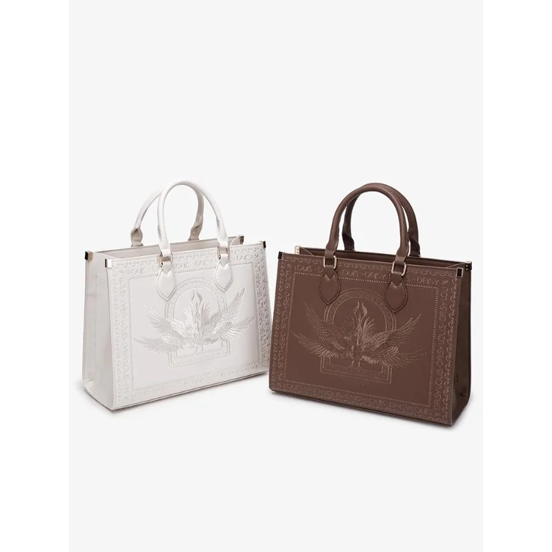 Fashionable Large-Capacity Tote Bag, Underarm Commuting Hand Bag And Shoulder Bag
Fashionable Large-Capacity Tote Bag, Underarm Commuting Hand Bag And Shoulder Bag