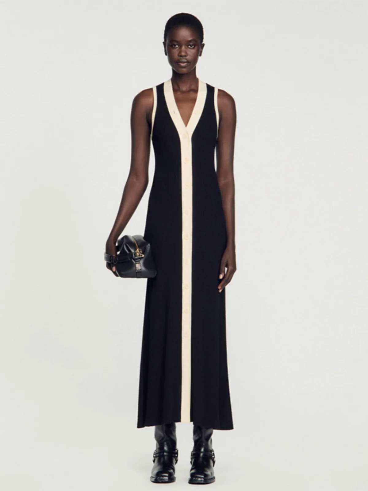 MaSandeS Spring Summer New Women's Black White Color Block Sleeveless Knitted Dress High Waist Long V-neck H-type Dress
MaSandeS Spring Summer New Women's Black White Color Block Sleeveless Knitted Dress High Waist Long V-neck H-type Dress