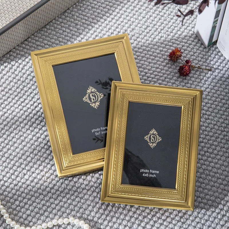 6/7 Inch Modern Simple Pure Copper Photo Frame Home Decoration Picture Frame Decoration Creative Copper Photo Frame
6/7 Inch Modern Simple Pure Copper Photo Frame Home Decoration Picture Frame Decoration Creative Copper Photo Frame