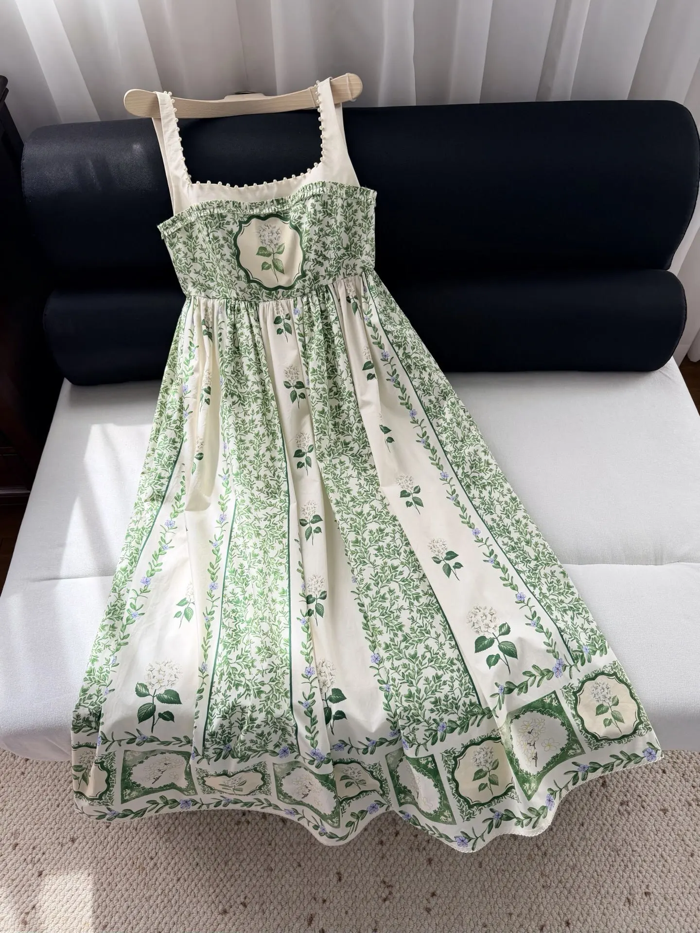 2026 New Spring/Summer High Quality Linen Cotton Green Printed Pearl Square Neck High Waist Big Swing Skirt Women's Wear
2026 New Spring/Summer High Quality Linen Cotton Green Printed Pearl Square Neck High Waist Big Swing Skirt Women's Wear