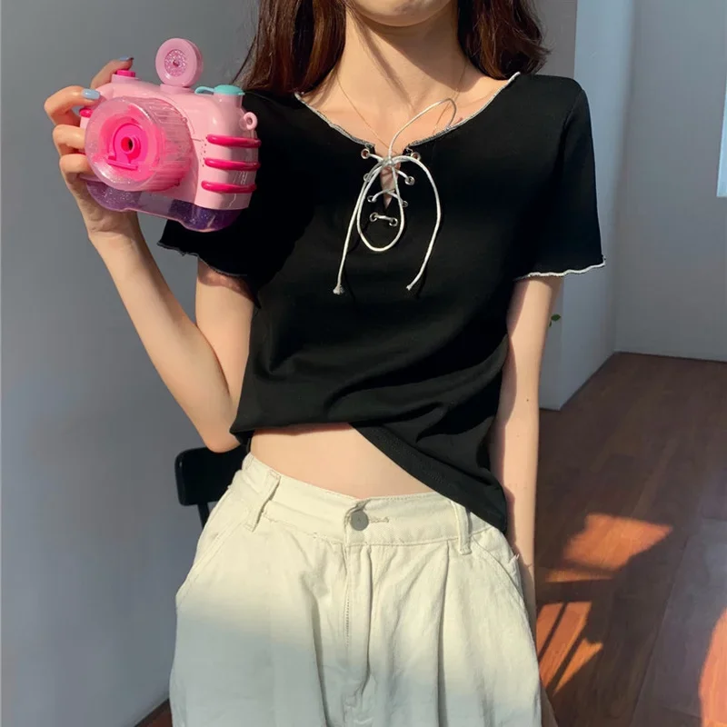 Harajuku Fashion Lace Up Crop Tops Summer Women Y2k V-Neck Short Sleeve T-Shirts Korean Solid Colors Slim Drawstring Short Tops
Harajuku Fashion Lace Up Crop Tops Summer Women Y2k V-Neck Short Sleeve T-Shirts Korean Solid Colors Slim Drawstring Short Tops
