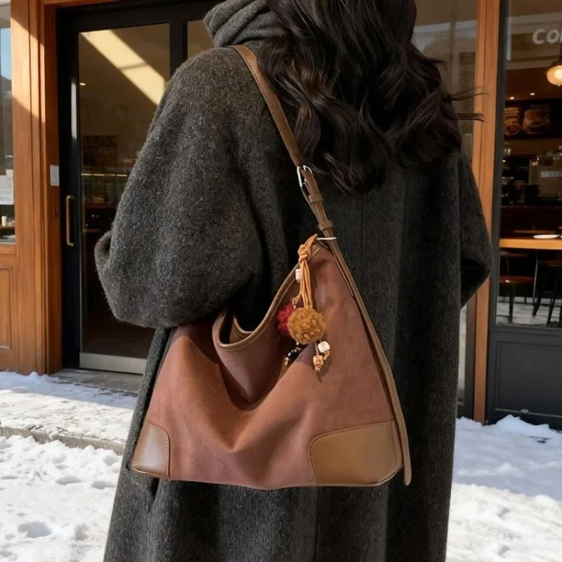 Elegant Fashionable Designer Diaper Bag For Women Crossbody Handbag Luxury Leather Tote Large Capacity Unique Letter Logo
Elegant Fashionable Designer Diaper Bag For Women Crossbody Handbag Luxury Leather Tote Large Capacity Unique Letter Logo