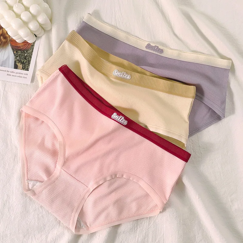 All Cotton Mid-Waist Underwear Young Lady Korean Style Student Cotton Antibacterial Sweet Girl Seamless Breathable plus Size Sho
All Cotton Mid-Waist Underwear Young Lady Korean Style Student Cotton Antibacterial Sweet Girl Seamless Breathable plus Size Sho