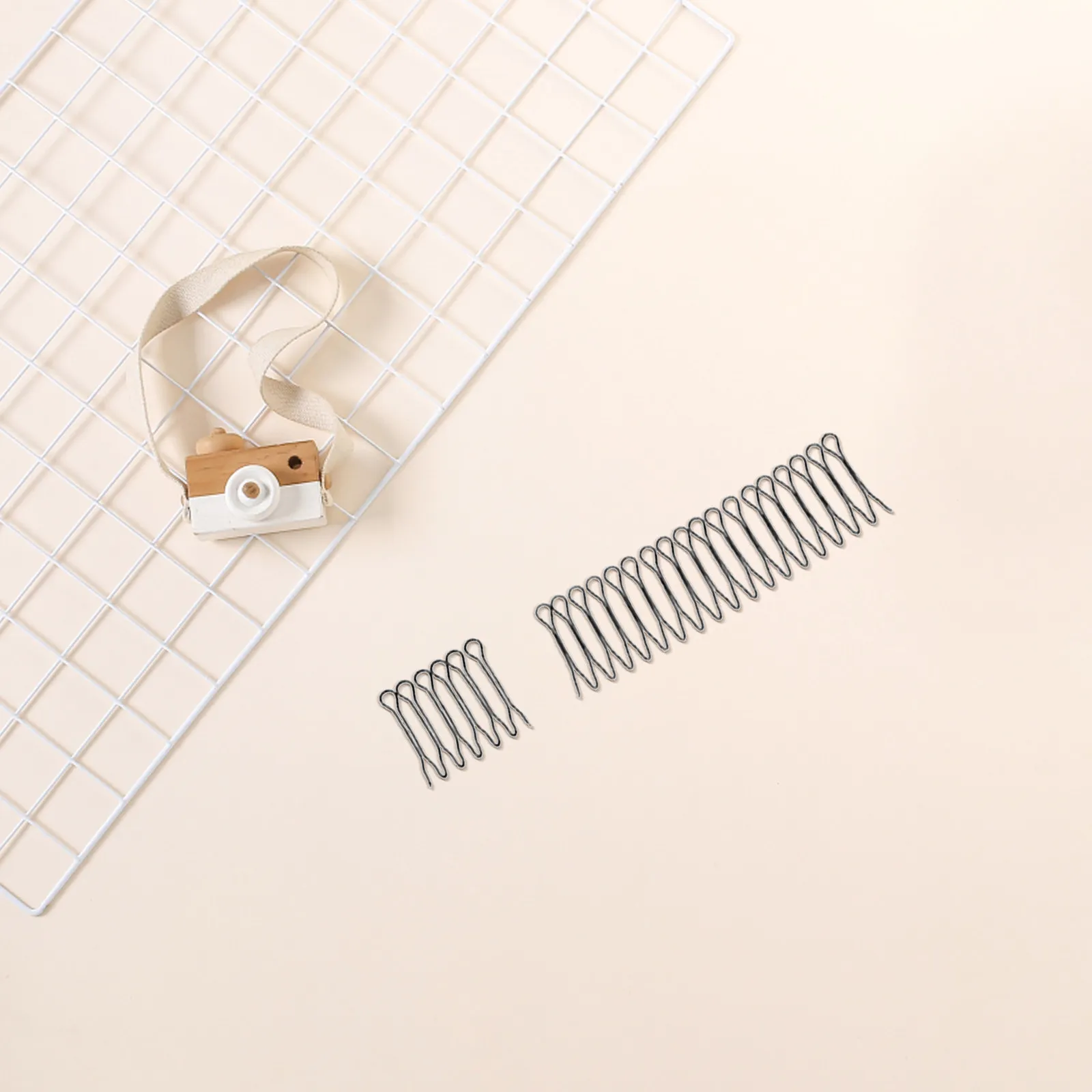 5Pcs U Shape Invisible Hair Finishing Fixer Comb Clips Holder Hair Accessories Women Girls Lightweight Comfortable
5Pcs U Shape Invisible Hair Finishing Fixer Comb Clips Holder Hair Accessories Women Girls Lightweight Comfortable