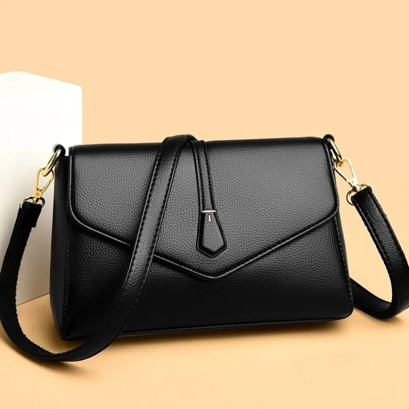 Stylish Simple Messenger Purse With Large Capacity And Solid Color Design For Business Women Commuter Bag
Stylish Simple Messenger Purse With Large Capacity And Solid Color Design For Business Women Commuter Bag