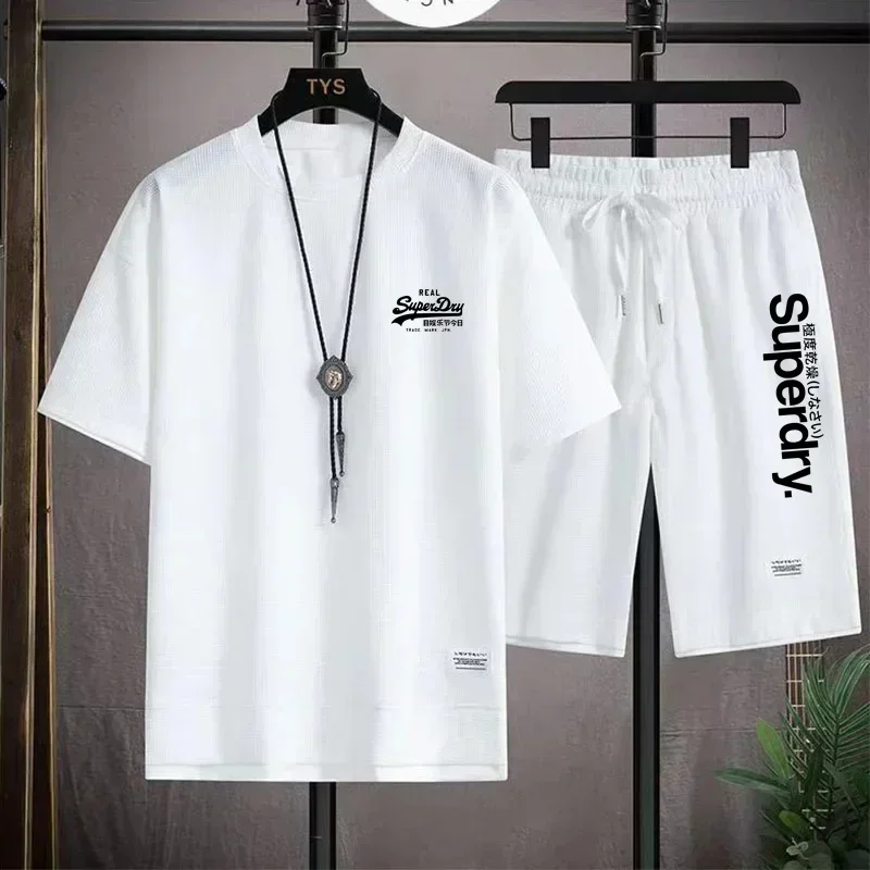 Summer new short-sleeved men's casual crewneck T-shirt + shorts two-piece fashion outdoor jogging breathable printed T-shirt set
Summer new short-sleeved men's casual crewneck T-shirt + shorts two-piece fashion outdoor jogging breathable printed T-shirt set