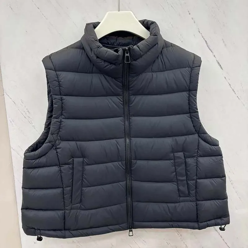 Korean Stand-up Collar Cotton Clothes Vest Women's Autumn and Winter 2026 Fashion Loose Puffer Jacket Short Waistcoat
Korean Stand-up Collar Cotton Clothes Vest Women's Autumn and Winter 2026 Fashion Loose Puffer Jacket Short Waistcoat