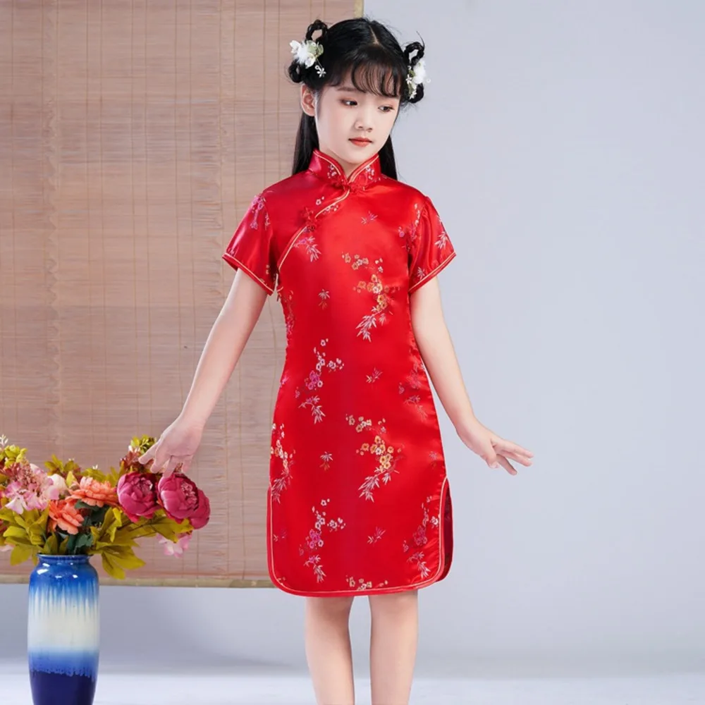 Children's New Year's Hanfu Girls' Dragon and Phoenix Printed Cheongsam Summer National Style New Year's Dress
Children's New Year's Hanfu Girls' Dragon and Phoenix Printed Cheongsam Summer National Style New Year's Dress