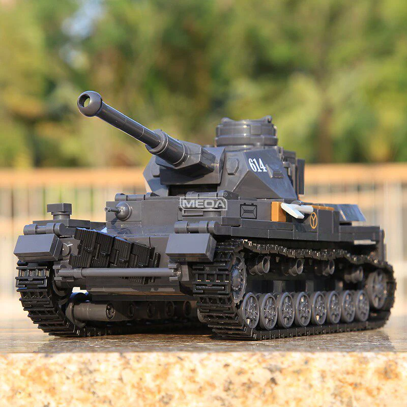 Self-assemble German Tank Panzer IV Building Blocks DIY Tank Series Tracked Tank Building Bricks Desktop Ornament Model Toys
Self-assemble German Tank Panzer IV Building Blocks DIY Tank Series Tracked Tank Building Bricks Desktop Ornament Model Toys