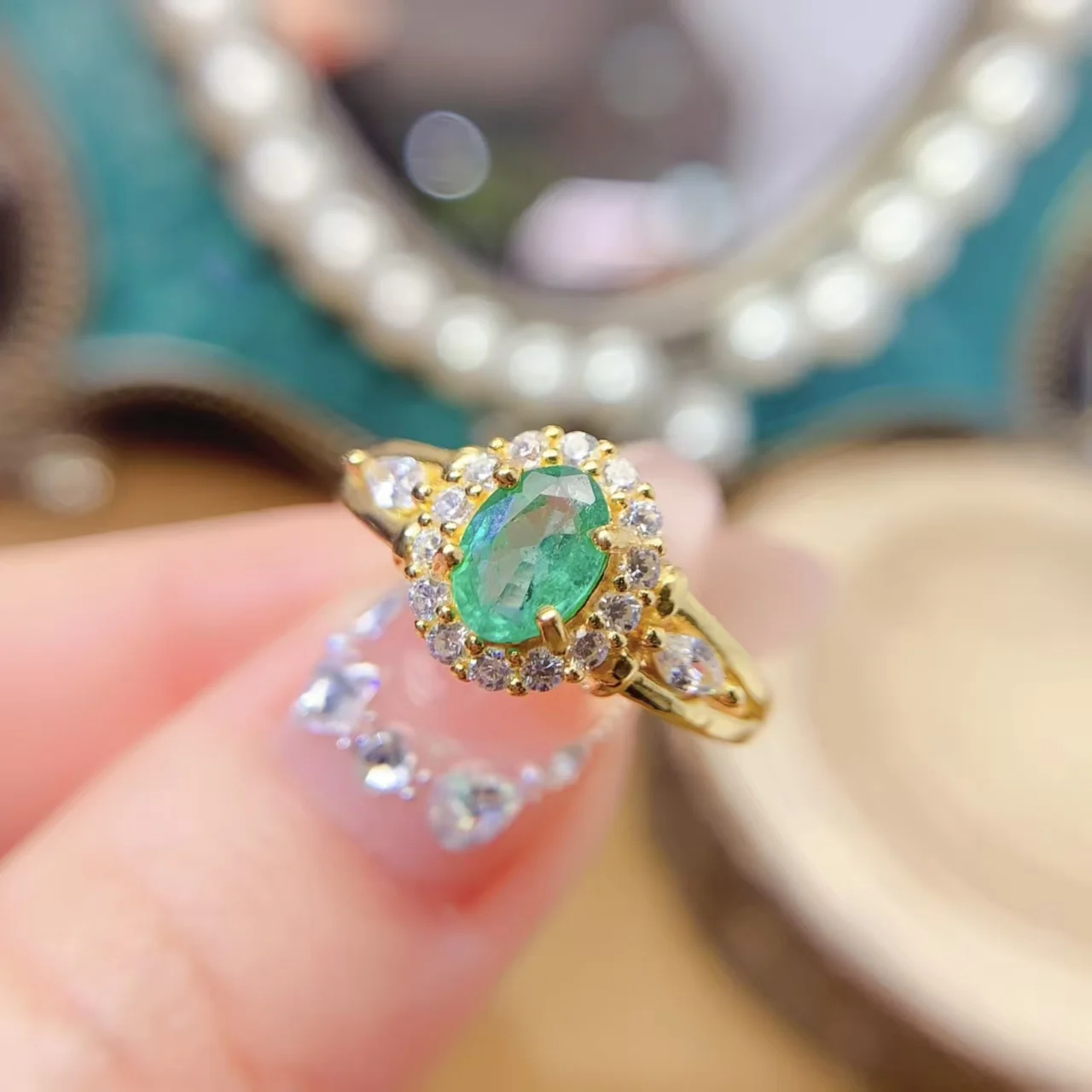 4mm * 6mm Natural Emerald Ring for Daily Wear Emerald Ring Fashion 925 Sterling Silver Emerald Jewelry
4mm * 6mm Natural Emerald Ring for Daily Wear Emerald Ring Fashion 925 Sterling Silver Emerald Jewelry