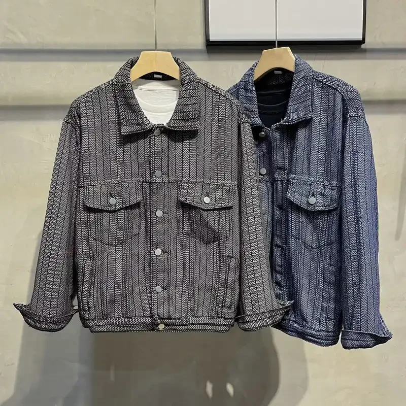 Mens New Style Striped Denim Jacket Spring Autumn Trendy Fashion Versatile Lapel Casual Loose Jacket Top
Mens New Style Striped Denim Jacket Spring Autumn Trendy Fashion Versatile Lapel Casual Loose Jacket Top