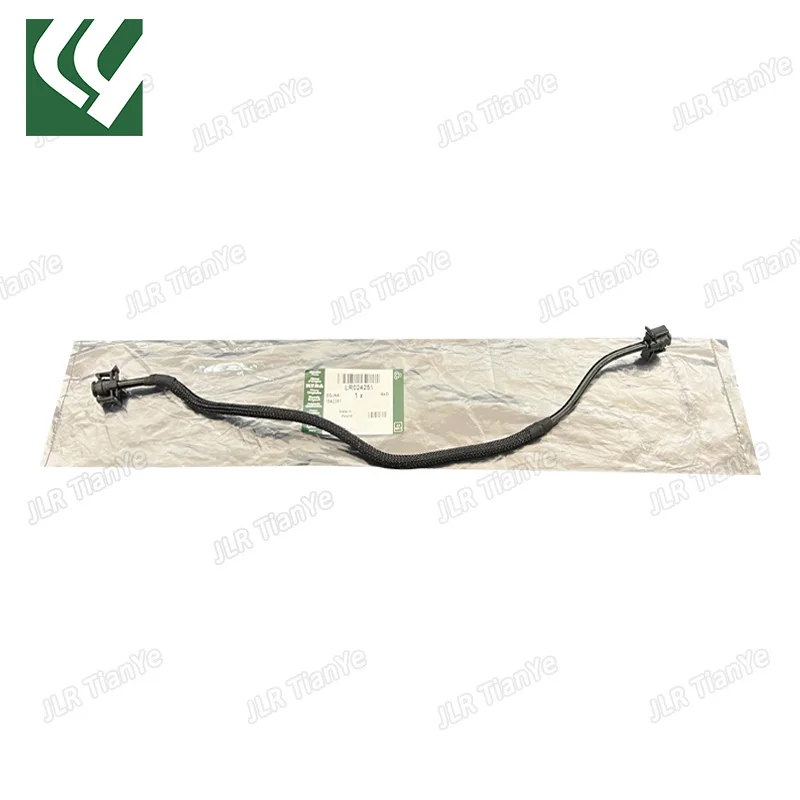 LR024251 LR060347 RADIATOR TOP OVERFLOW HOSE 2.0L PETROL DIESEL FOR LAND ROVER RANGE ROVER EVOQUE
LR024251 LR060347 RADIATOR TOP OVERFLOW HOSE 2.0L PETROL DIESEL FOR LAND ROVER RANGE ROVER EVOQUE