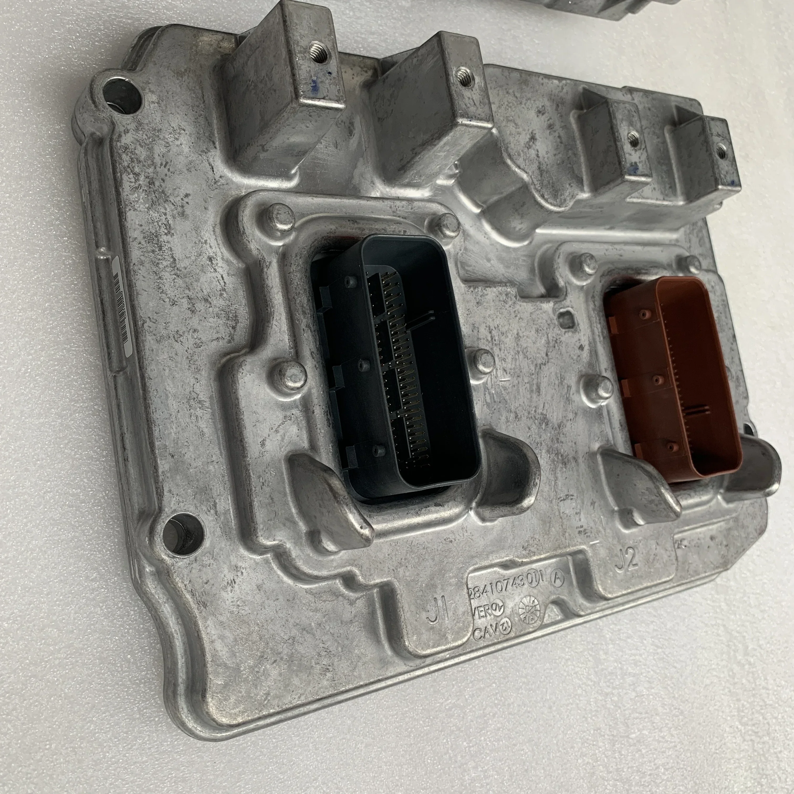 100%Original Diesel Engine Electronic Control Module 5317106 with Nice Price 2025 Hot Sell
100%Original Diesel Engine Electronic Control Module 5317106 with Nice Price 2025 Hot Sell